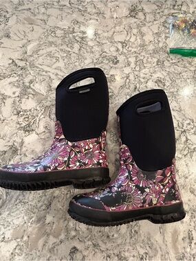 Bogs Kids Black & Pink Floral Waterproof Rain Boots